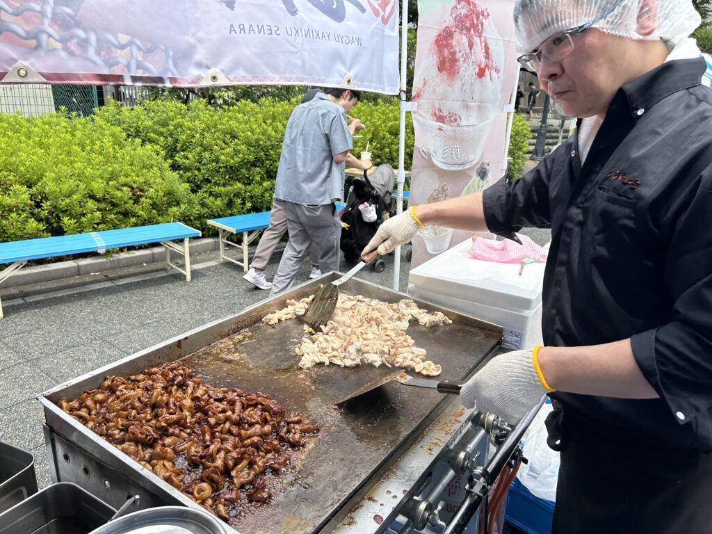 副部長おすすめホルモン焼き！完売ありがとうございました！！